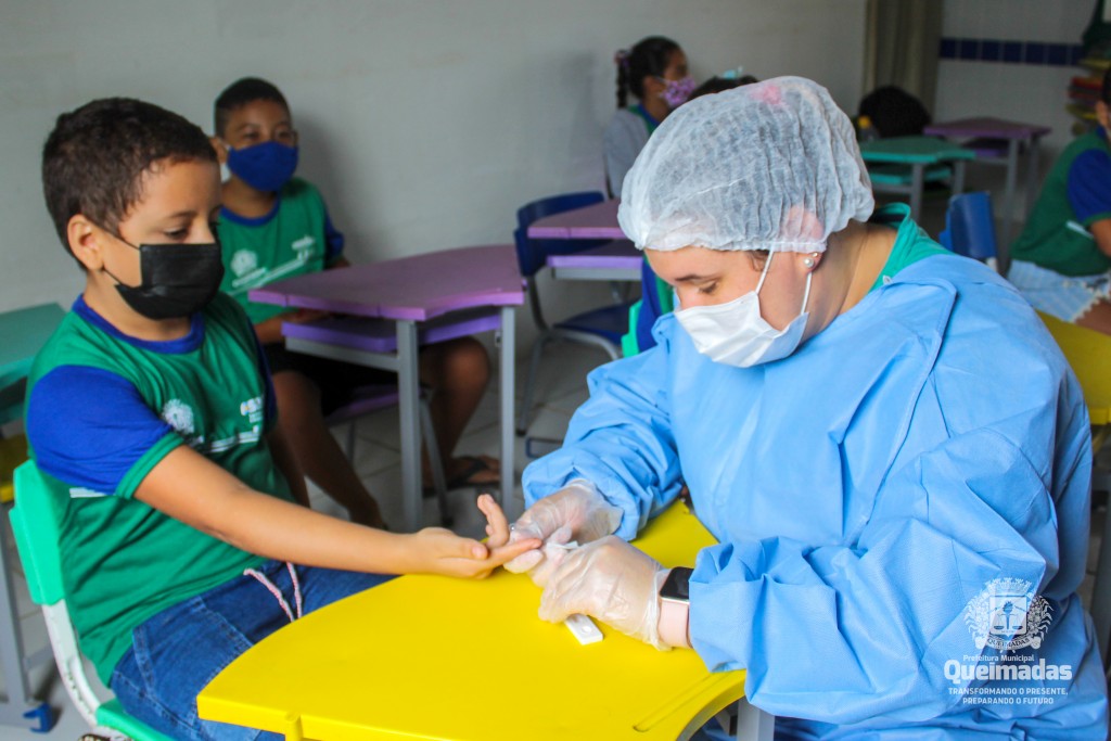 Programa Saúde na Escola realiza inquérito epidemiológico com testagem para covid-19 nas escolas municipais