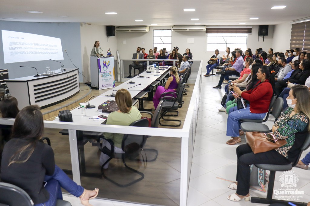 Prefeitura de Queimadas realiza I Seminário da Pessoa com Deficiência