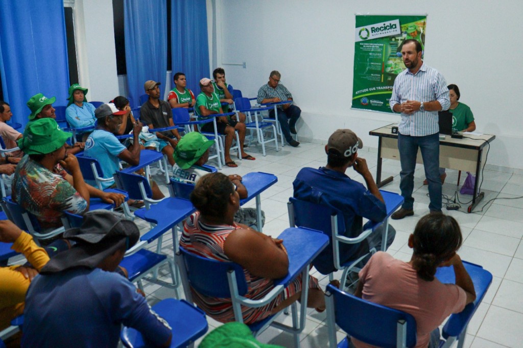 SEAME se reúne com catadores do Programa Recicla Queimadas para avaliação das ações realizadas em 2022